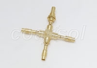 product_details.php?cn=562&i=With+Any+%284%29+Connectors&products_coaxsol1Page=4&p=CXX133047