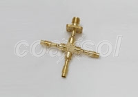 product_details.php?cn=562&i=With+Any+%284%29+Connectors&products_coaxsol1Page=4&p=CXX133103